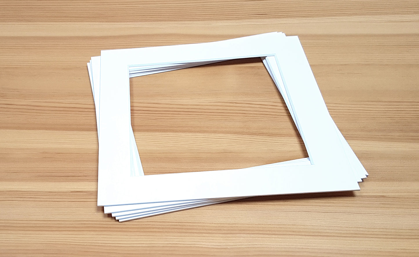 Pack of 5 square photo mounts